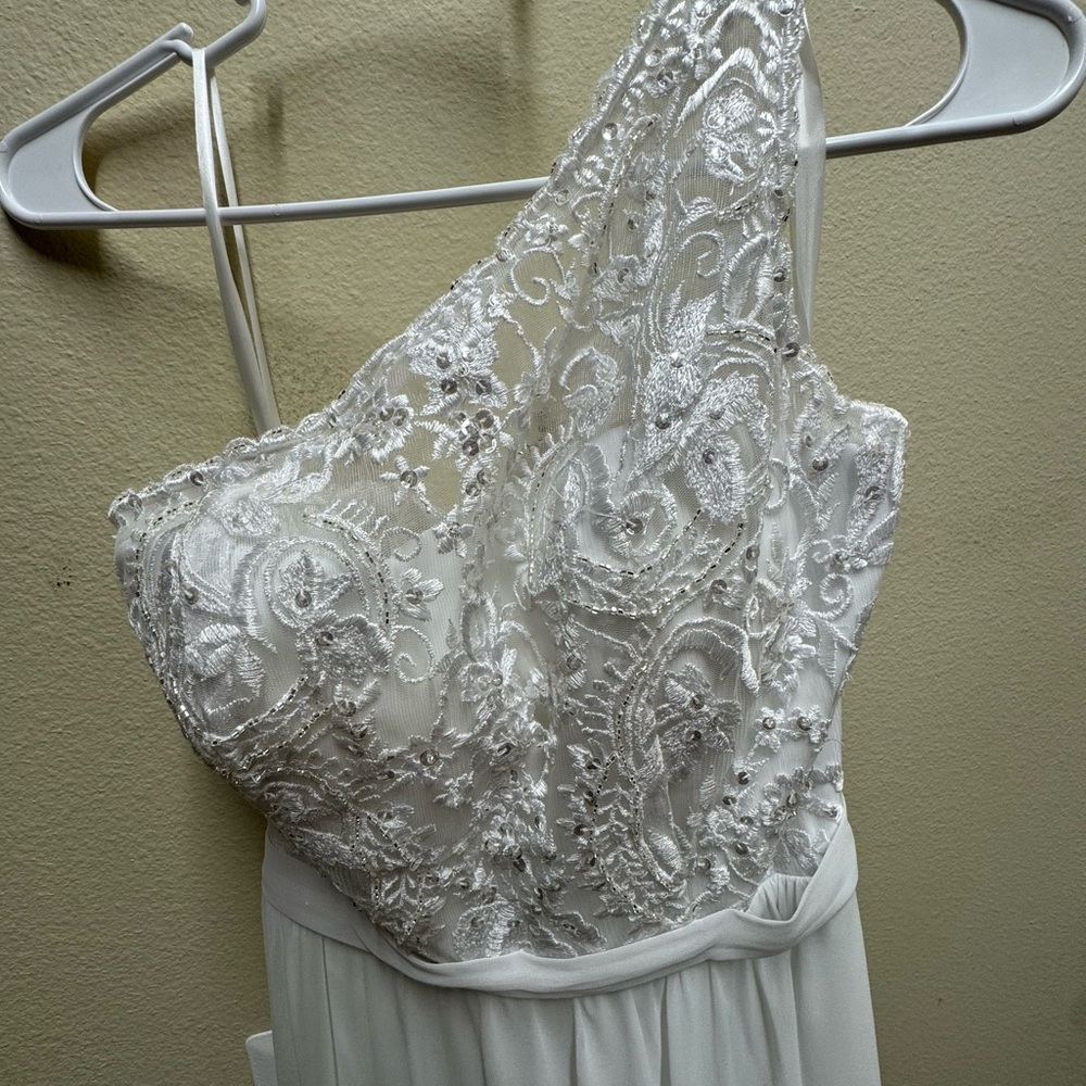 Elegant One Shoulder White Lace Dress